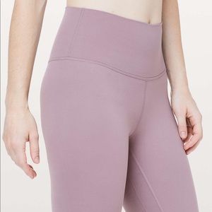 Lululemon align HR 25"